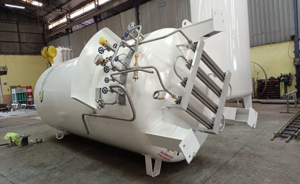 5 m³ LOX Tank Loaded from Central Factory for Reanimed